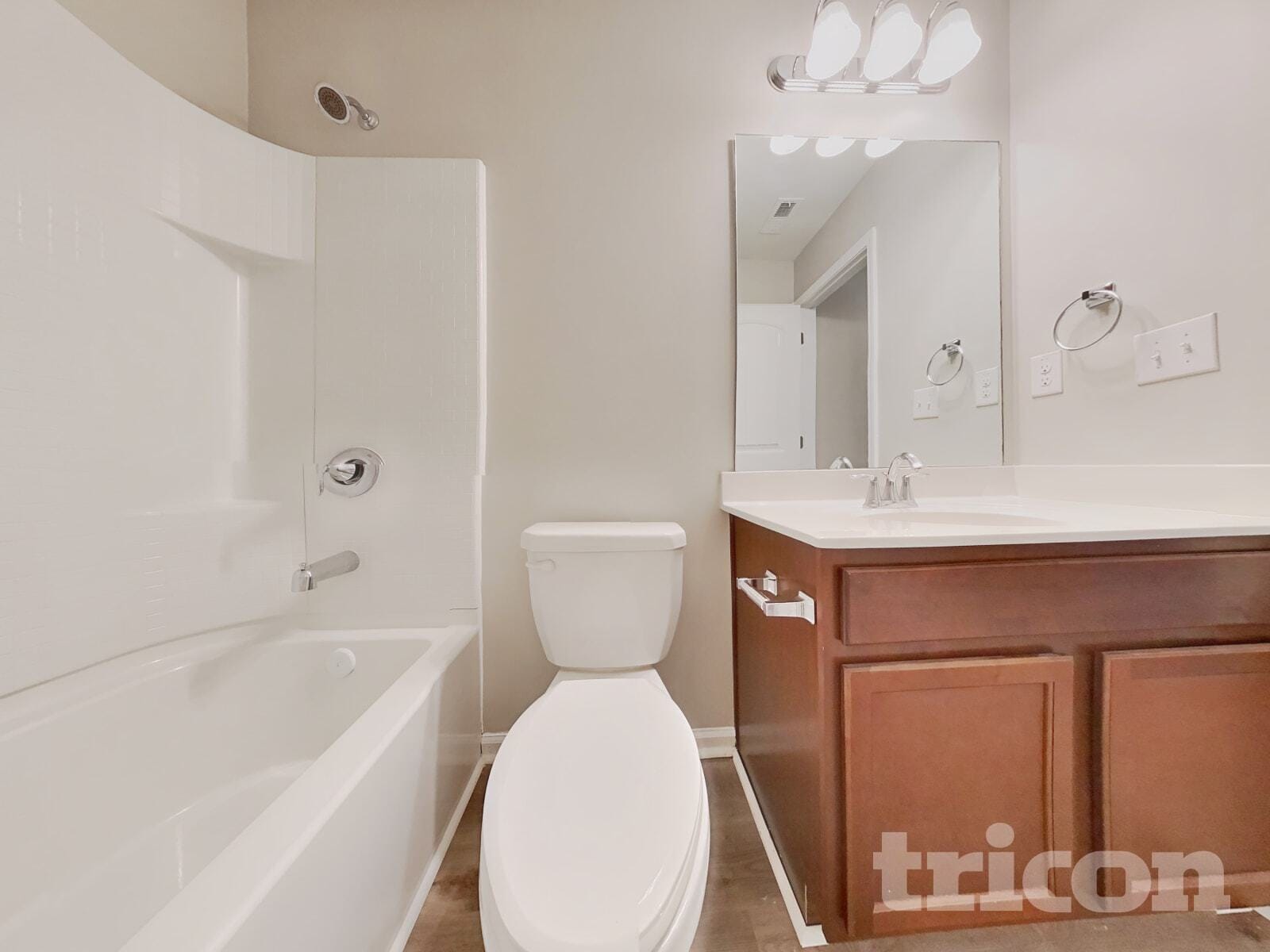 Building Photo - 3440 Baylor Cir