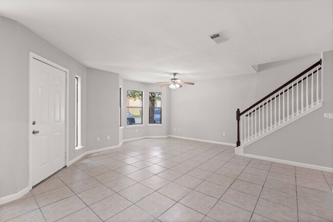 Building Photo - 3016 La Estancia Ln