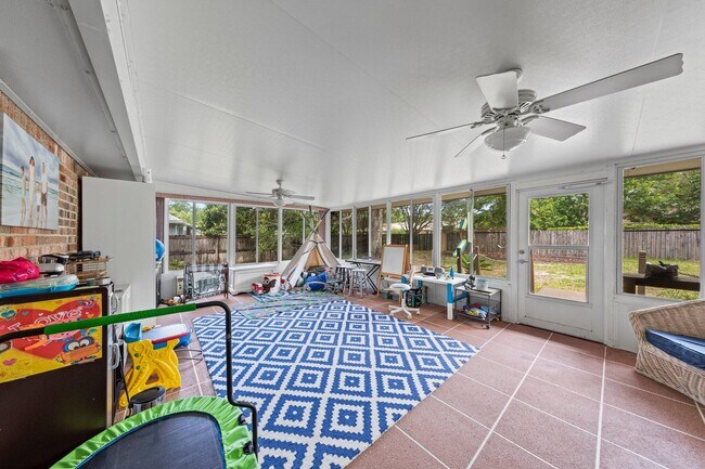 Building Photo - 4405 Southminster Cir