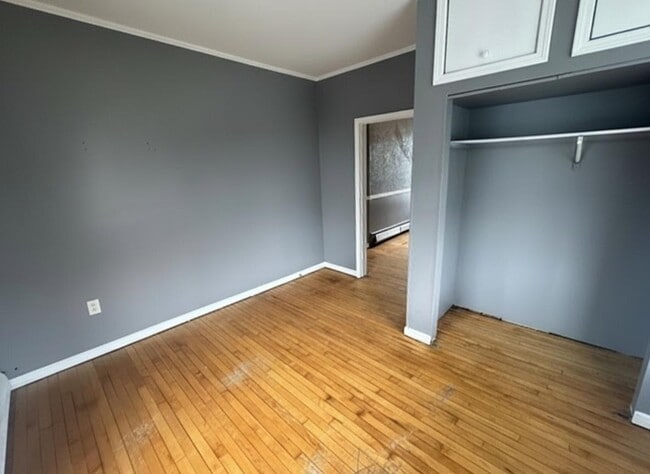 Building Photo - 125 Caroline Ave