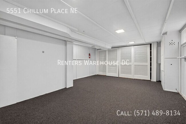 Building Photo - 5551 Chillum Pl NE