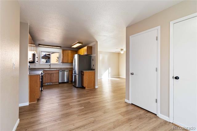 Building Photo - 11941 S Clayson St