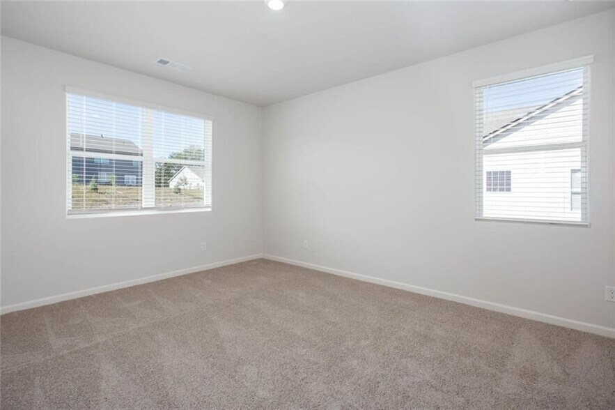 Building Photo - 61 Grv Spgs Ct