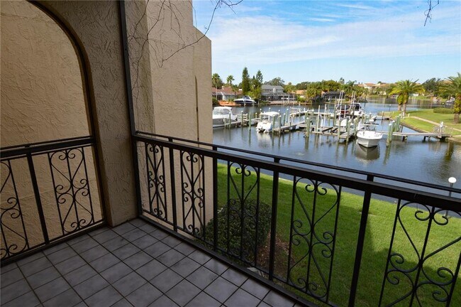 Building Photo - 6330 Grand Bahama Cir