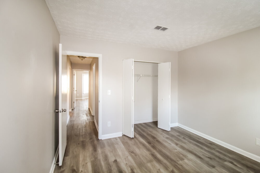 Building Photo - 5649 La Fleur Trail
