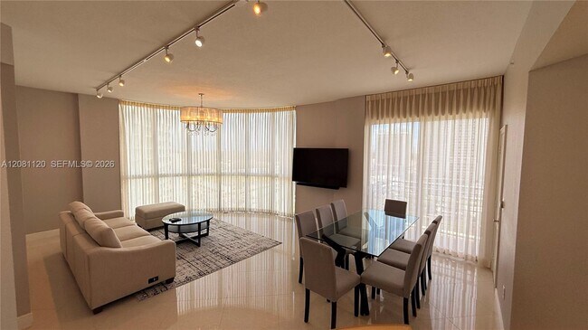 Building Photo - 1830 Radius Dr