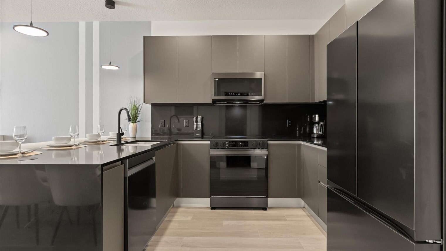 Building Photo - 17314 Serenidad Blvd