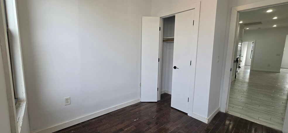 Unit 3 - 487 Ocean Ave