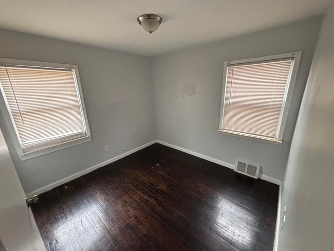 Building Photo - 7795 Heyden