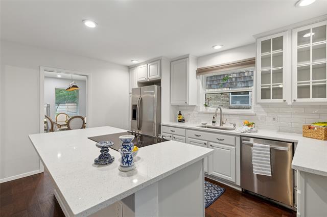 Building Photo - 8628 San Souci Dr