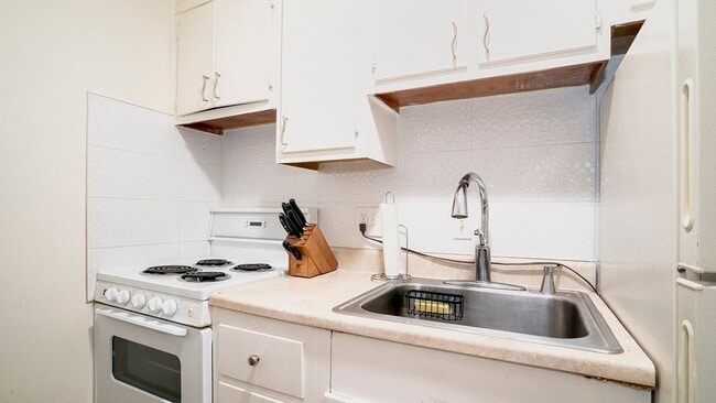 Building Photo - 50 Green St