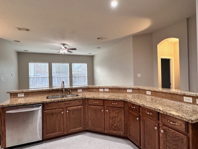 Building Photo - 18507 S Raven Shore Dr