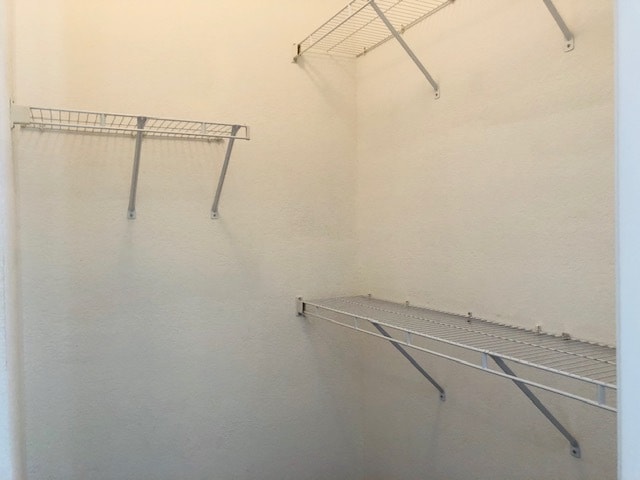 Building Photo - 4321 E Bekah Dr