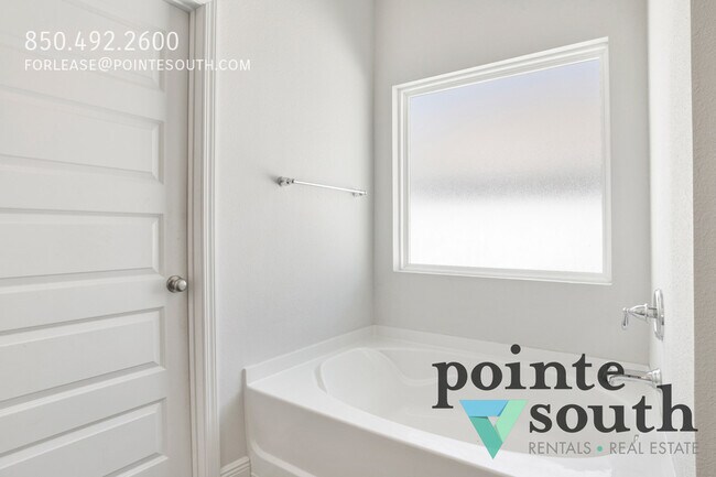 Building Photo - 24847 Smarty Jones Cir