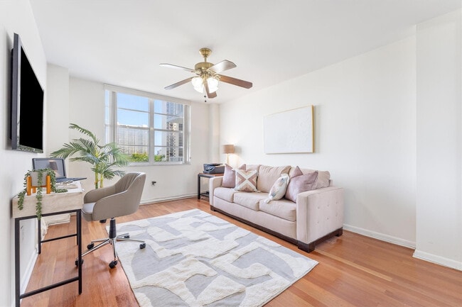 Building Photo - 2851 NE 183rd St