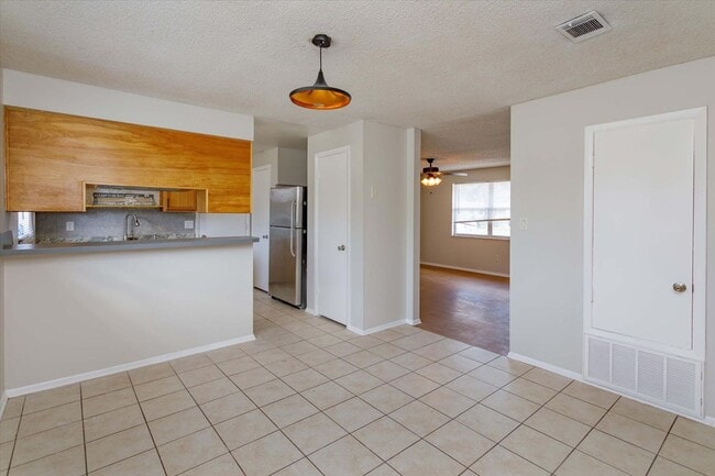 Building Photo - Charming 3-Bedroom Single-Family Home with Large Yard in Sanford — $1,697/month