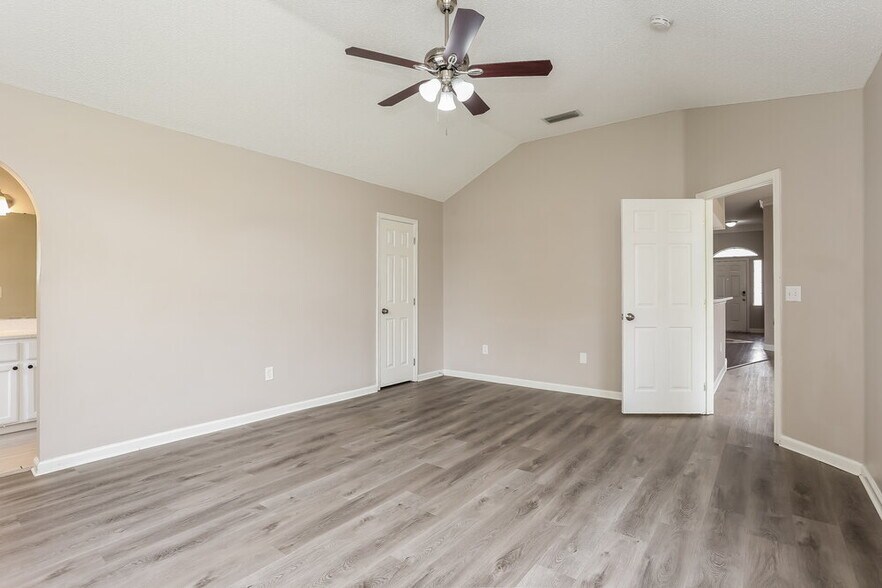 Building Photo - 1169 Creeks Ridge Rd