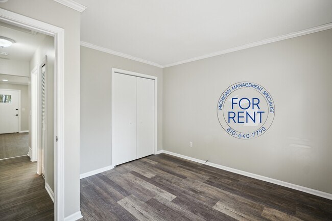 Building Photo - 3717 Larchmont St