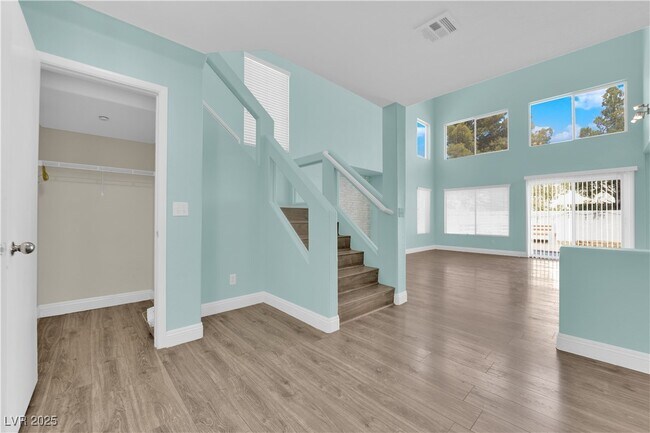 Building Photo - 10210 Maltese Cross Ct