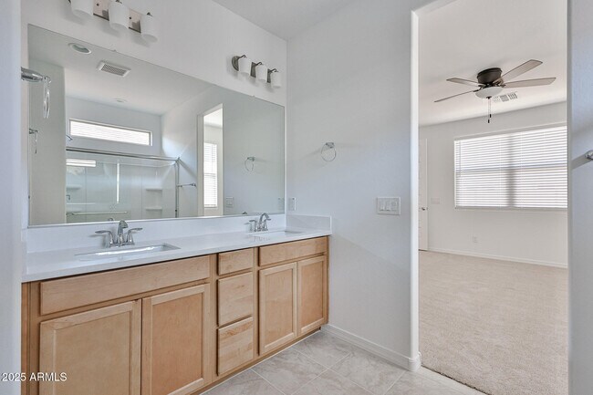 Building Photo - 25215 N 172nd Dr