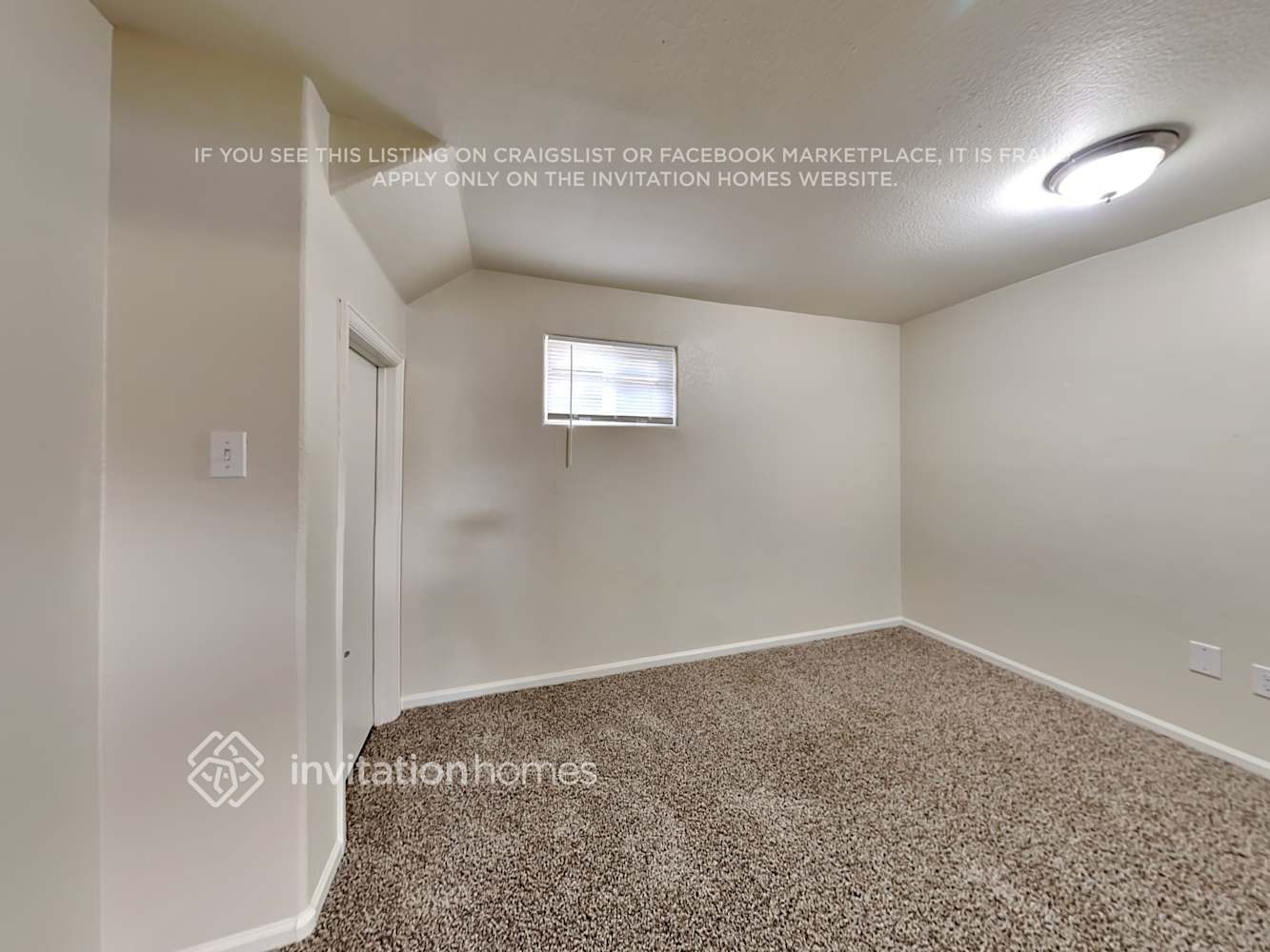 Building Photo - 6902 Mescalero Dr
