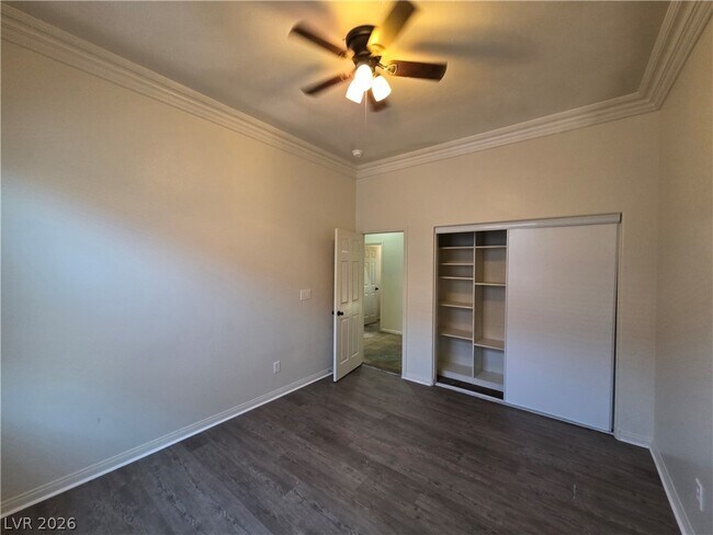 Building Photo - 9338 Wilderness Glen Ave