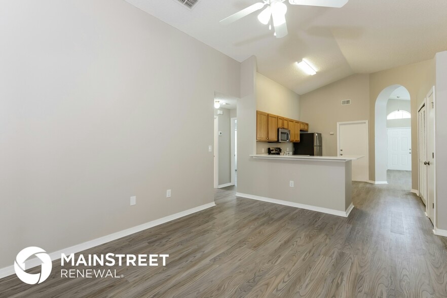 Building Photo - 828 Shell Ln