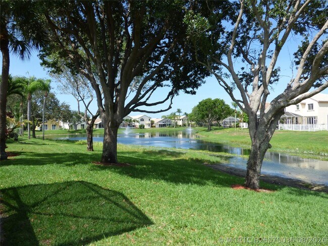 Building Photo - 7614 Colony Lake Dr