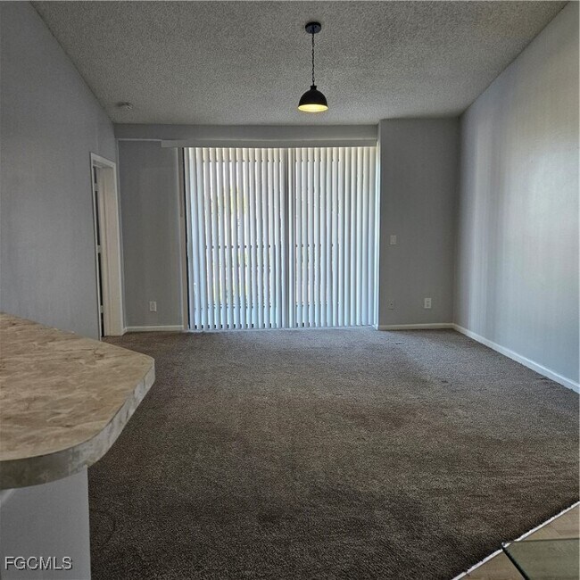 Building Photo - 13505 Eagle Ridge Dr