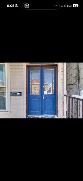 Building Photo - 452 Hudson Ave