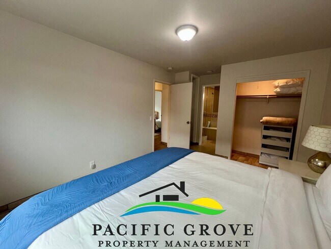 Building Photo - Furnished Single Family Home in Pacific Gr...