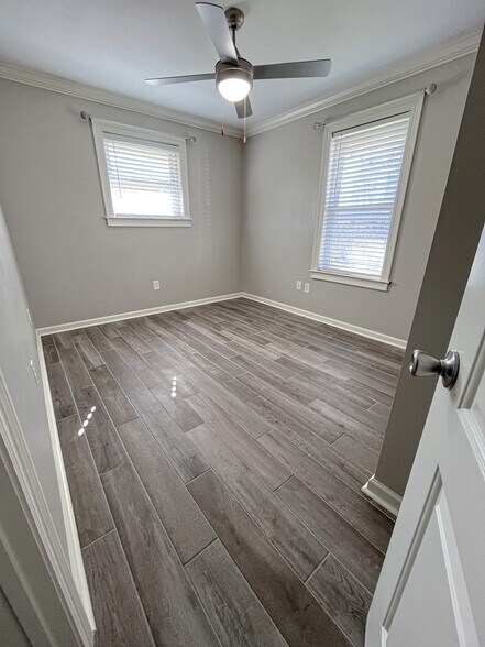 BEDROOM 1 - 5310 Astoria Dr
