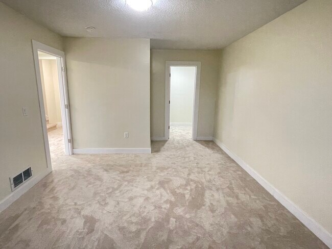 Building Photo - 8139 180th St W