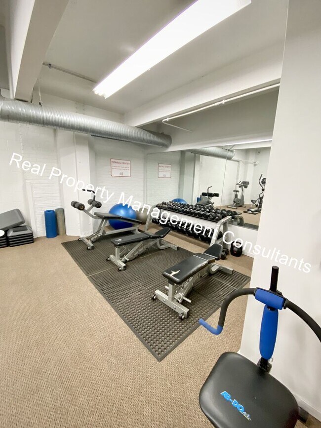 Building Photo - Luxury Living at Western Auto Building – 2 Bed, 2 Bath