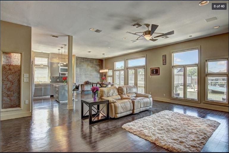 Building Photo - 13829 Halyard Dr
