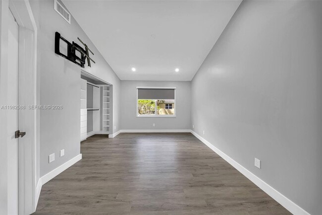 Building Photo - 358 SW 122nd Ave