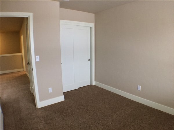 Building Photo - 63166-63166 NE Meridian Pl