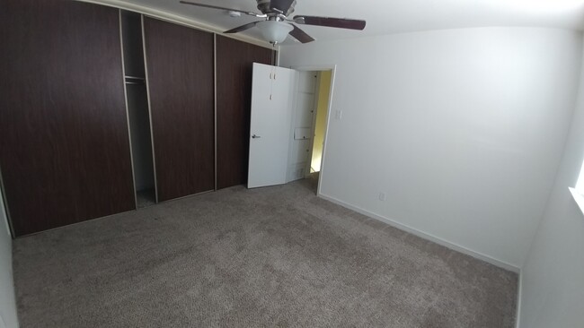 Building Photo - Ready to Move in... Do not miss this house !!!!