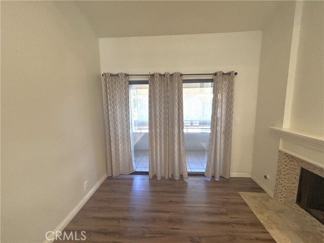 Building Photo - 2466 Fairbrook Way