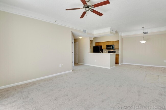 Building Photo - 9211 Myrtlewood Cir W