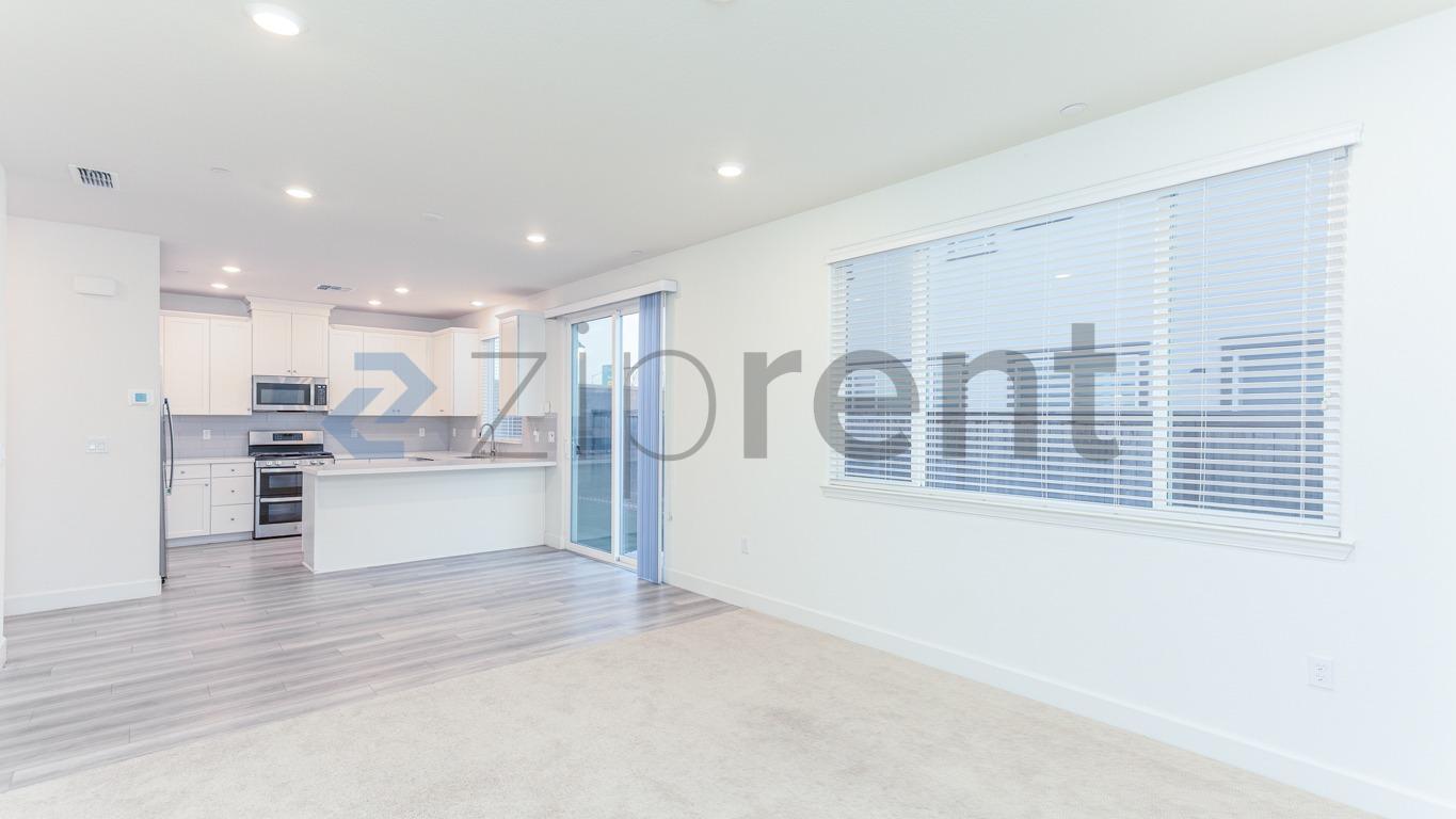 Building Photo - 3500 Nuestra Ave