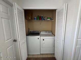 Building Photo - 8873 Grassy Bluff Dr