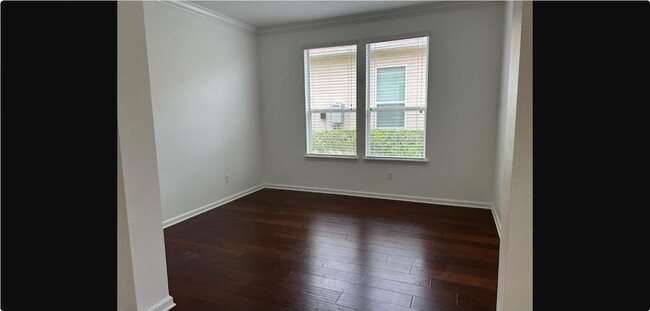 Building Photo - 36 Privado Ct