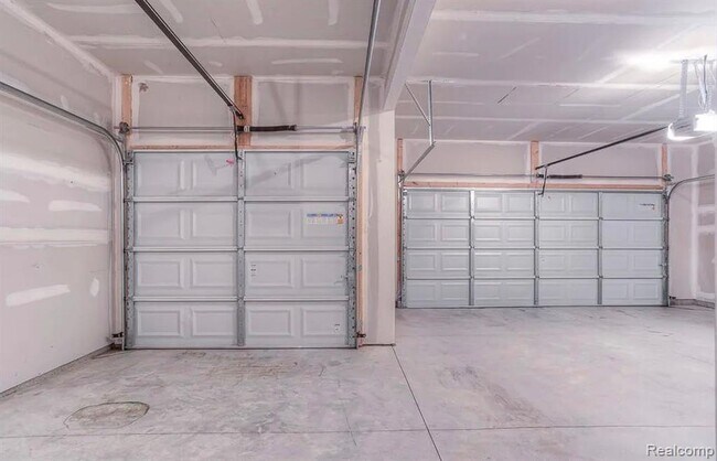 Building Photo - 29845 Macintosh Ln