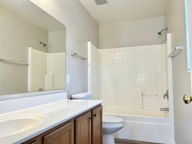 Building Photo - 2547 E San Manuel Rd