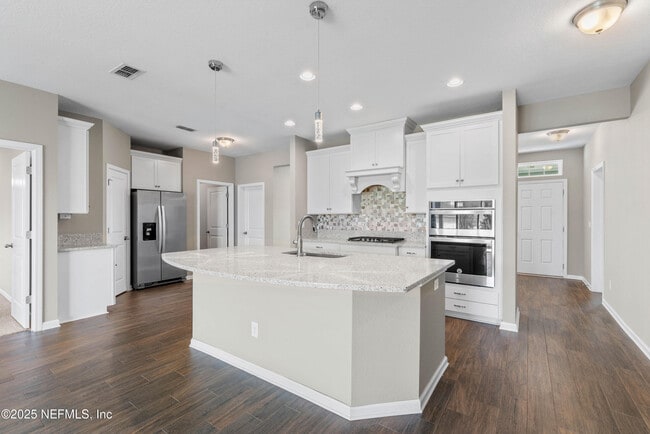 Building Photo - 85461 Amaryllis Ct