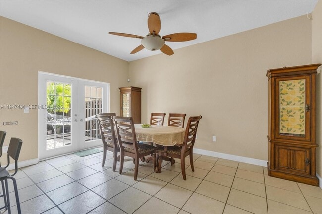 Building Photo - 8612 Buckskin Manor