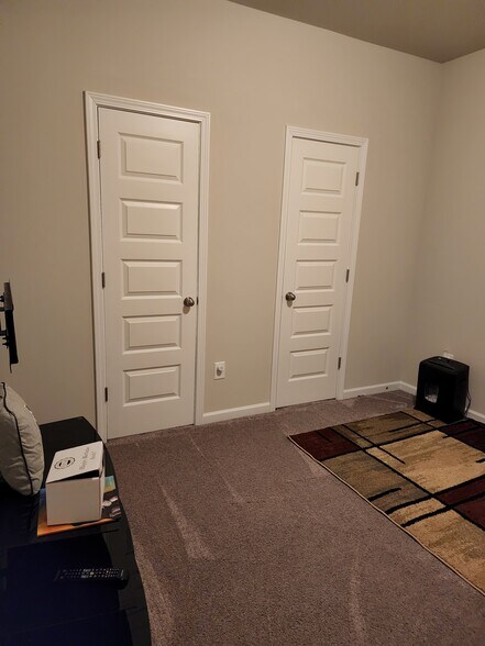 Third Bedroom Closet - 5176 Grace Ct