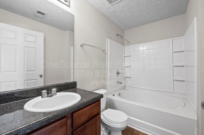 Building Photo - 5304 Fairington Club Dr