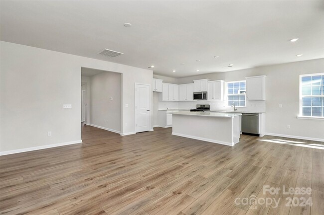 Building Photo - 148 Pampas Pl